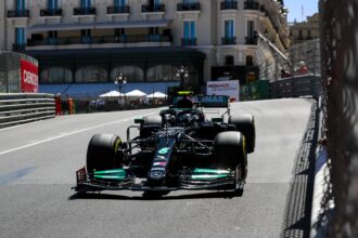Mercedes says protests likely over 'bendy' rear wings