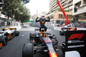 Verstappens not playing 'mind games' over F1 title fight