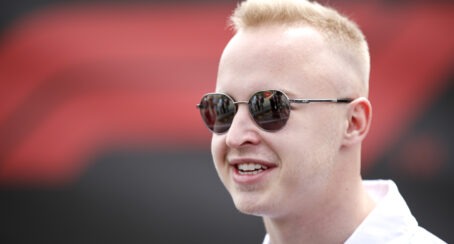 Russian F1 ex-drivers make return to international racing competition