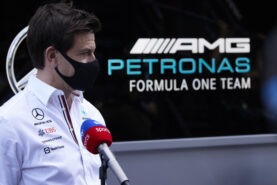 Red Bull afirma que el equipo de Mercedes no está lidiando con una situación 'inusual'