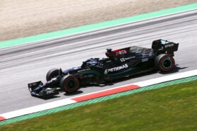 Wurz says it's great to see Mercedes under big pressure