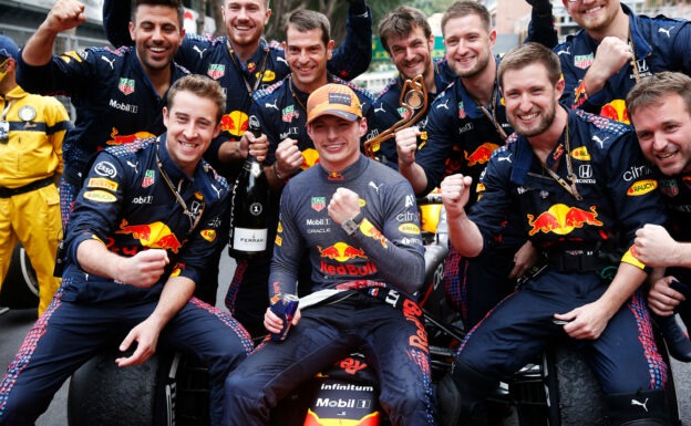 Verstappen doesn't mind he is the hunted now 1 Verstappen doesn't mind he is the hunted now