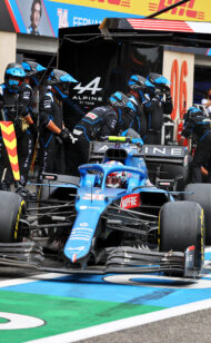 Alonso diz que poderia ficar em F1 por 'muitos anos'