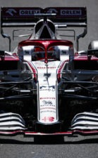 Alfa Romeo team boss says other engines 'miles ahead' of Ferrari
