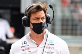 Former Mercedes F1 team boss backs 'pretty emotional' Wolff