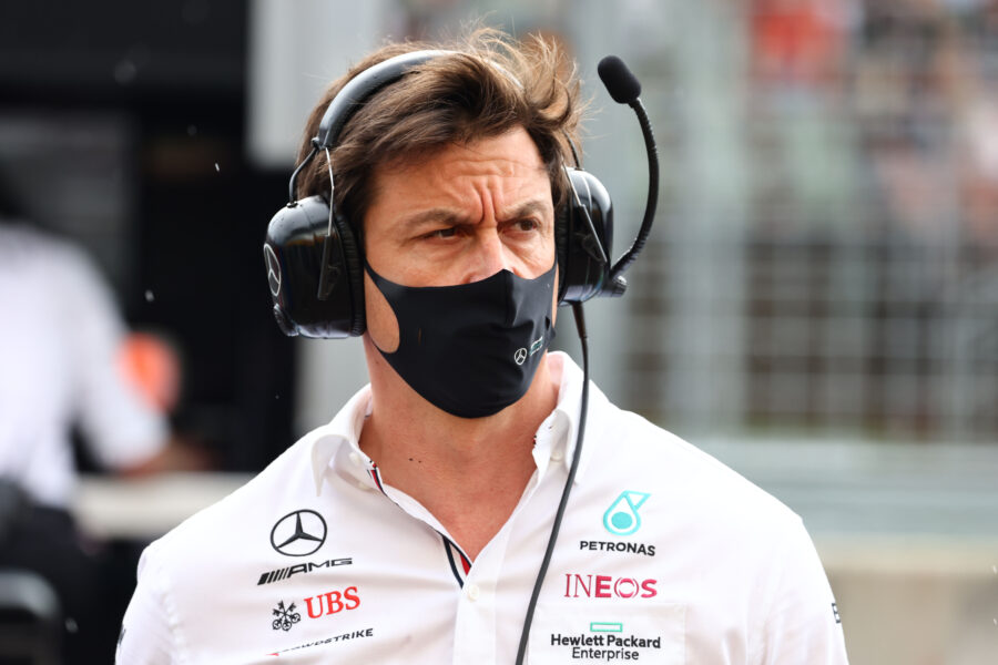 Authorities investigate Wolff-Stroll last year's Aston Martin financial deal