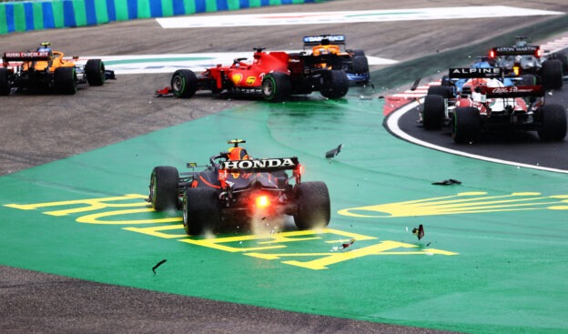 F1 drivers rally against penalty points & the FIA are open to talks 1 F1 drivers rally against penalty points & the FIA are open to talks