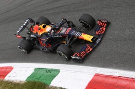 Hamilton predicting an easy win for his rival Verstappen today