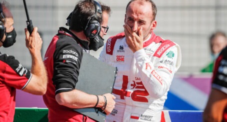 Räikkönen to be replaced by Kubica due to COVID-19