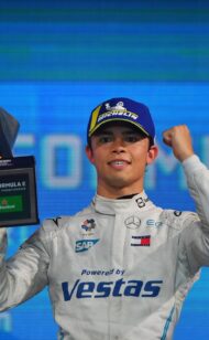De Vries denies he already signed F1 contract for next year