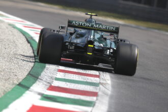 Aston Martin Insider: How to build an F1 rear wing in 30 min