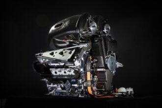 Come la disputa sui motori in F1 potrebbe trasformare la stagione 2026