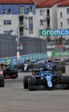 F1 сообщество разделилось, поскольку новые команды сталкиваются со строгим финансовым и техническим анализом