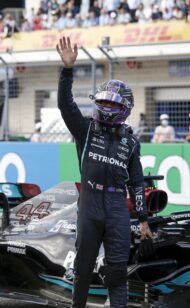 Hamilton not talking about new F1 engine penalty rumour