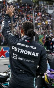 Mercedes team boss says gentlemen's agreements are off now