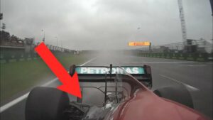 Mercedes W12 'Automatic' rear suspension in action