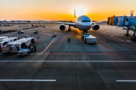 Triple header leaves F1 teams without equipment after flight delays