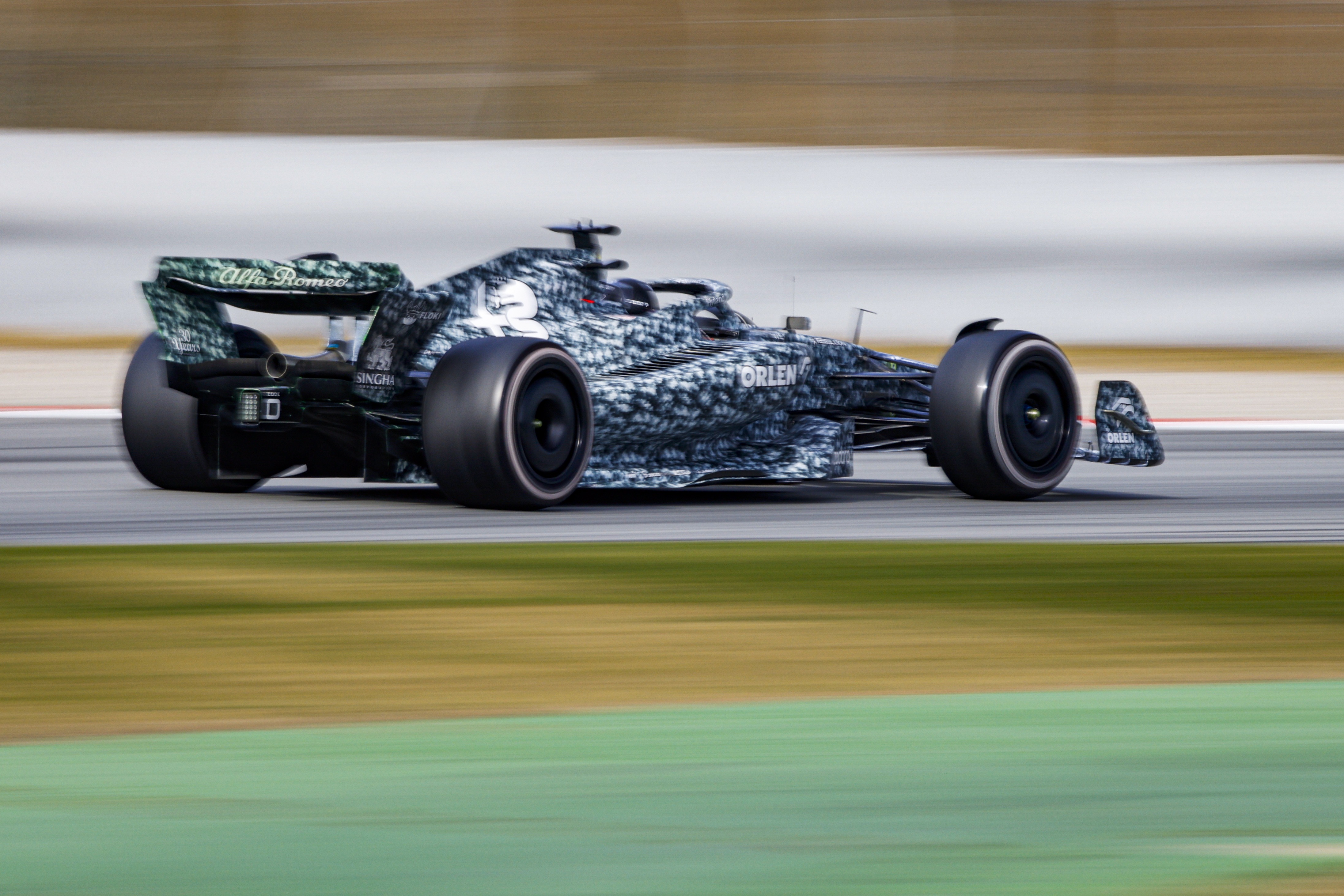 Photos 2nd Day 2022 PreSeason F1 Testing