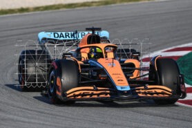 'Orange and red cars' take early lead at test