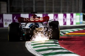 Mercedes 'not writing off current title' according Red Bull