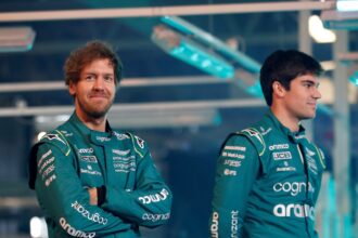 El nuevo jefe del equipo quiere que Vettel firme el contrato del próximo año