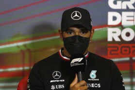 Hamilton may quit Mercedes team this season according Villeneuve