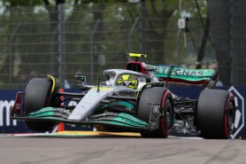 Wolff denies relationship with Hamilton is breaking down
