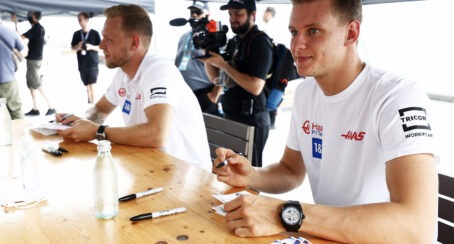 Schumacher may be 'concerned' about his F1 seat