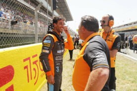 McLaren says to look at Ricciardo's future 'soon'