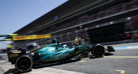 Glock doesn't believe Aston Martin's 'green Red Bull' explanation