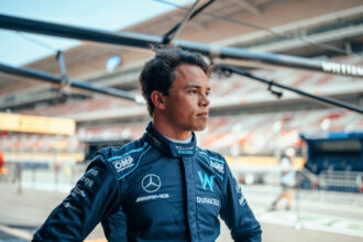 De Vries hopes to finally get his chance in F1 next year