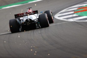 F1 floor dramas: Scarbs analysis with Peter Windsor