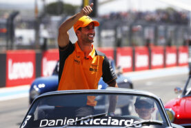 Schumacher and Ricciardo not thinking about Aston Martin move yet