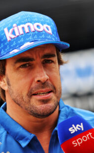 Alonso eyes two-year deal extension at Alpine team