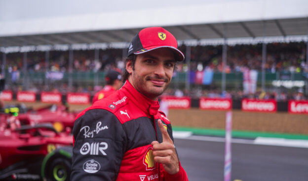 Ferrari team boss says Sainz did not ignore team orders to win 1 Carlos on F1 Silverstone pole analysis by Peter Windsor