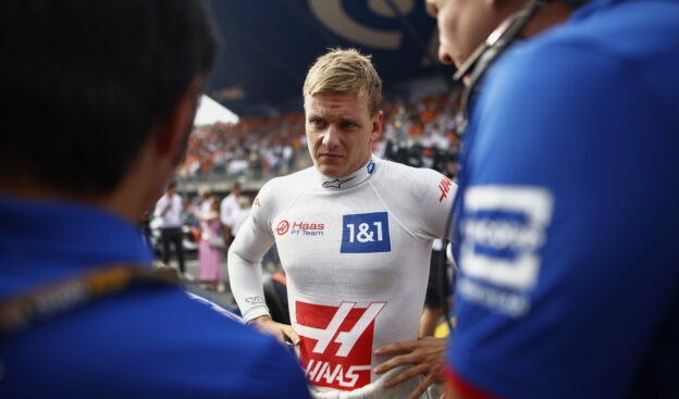 Mick Schumacher hits back at Ecclestone's F1 career advice 1 Mick Schumacher hits back at Ecclestone's F1 career advice