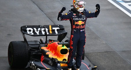 Can Lewis Hamilton win his 8th F1 World Title in 2022?