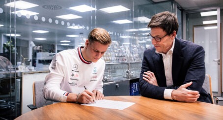 Haas now set to replace Schumacher for 2023 F1 season?