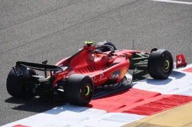 Experts predict tight F1 race between four teams this year