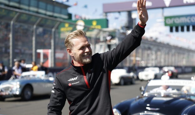 Magnussen's F1 Future in Jeopardy: Struggles to Keep Haas Seat? 1 Magnussen's F1 Future in Jeopardy: Struggles to Keep Haas Seat?