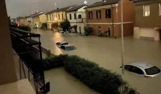 Logistics nightmare: Will F1 teams make it from Imola to Monaco? 1 Logistics Nightmare: Will F1 Teams Make it from Imola to Monaco?