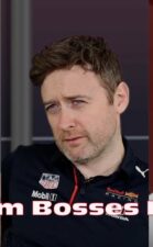 F1-joukkueen johtajat/omistajat istuvat Stefano Domenicalin kanssa!