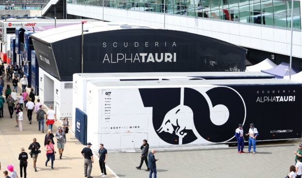 Hugo Boss Bulls Racing: A Fashionable Takeover in F1's AlphaTauri? 1 Hugo Boss Bulls Racing: A Fashionable Takeover in F1's AlphaTauri?