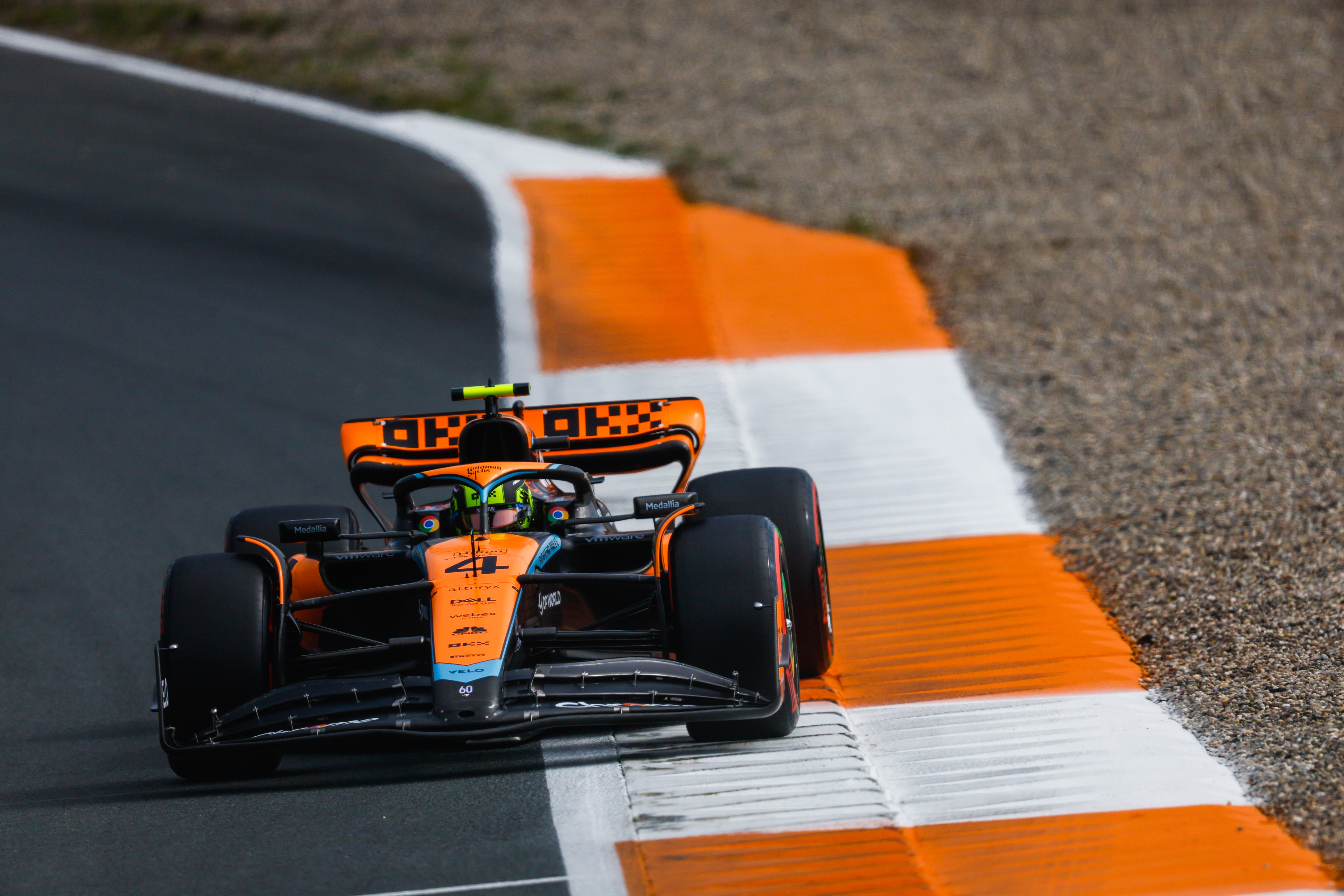 GP Japão F1, TL1: Fernando Alonso foi o mais rápido num treino com muita  chuva