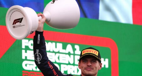 F1 Legend Stewart Casts Doubt on Hamilton's Quest for Eighth Title