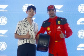 Sainz's Ferrari F1 Future: Alignment with Scuderia Signals Contract Talks in High Gear