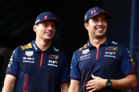 Verstappenin Suzuka-voitto merkitsee hänen elpymistä, heittää varjoja Perezille?