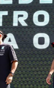 Hamilton dampt terwijl Mercedes Nightmare doorgaat naar het derde seizoen