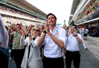 Wolff Still Questions Verstappen's Future and Keeps Mercedes Seat Open