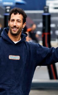Red Bull's Marko Keeps Ricciardo Guessing Until Summer Break
